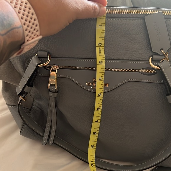 Grey coach satchel - Picture 7 of 8